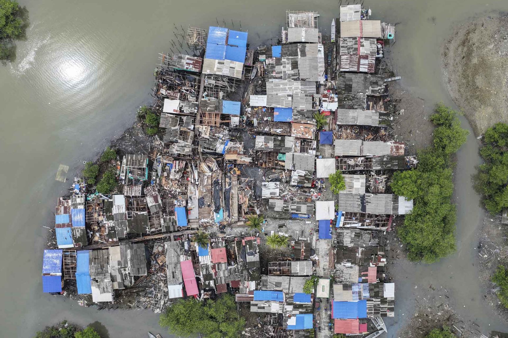 DJI_20260812105523_0095_D_Colombia-Terremoto-Buenaventura_FernandaPineda_47