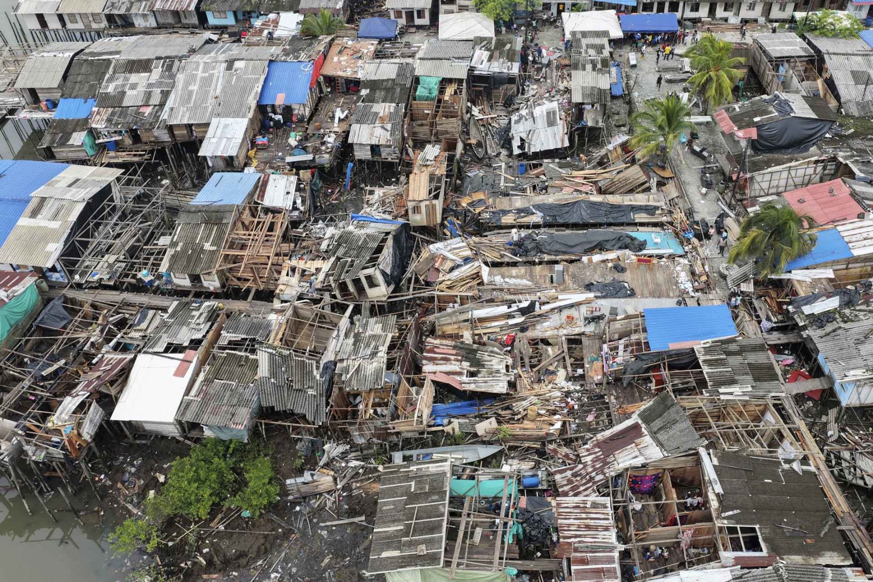 DJI_20260812105938_0103_D_Colombia-Terremoto-Buenaventura_FernandaPineda_49