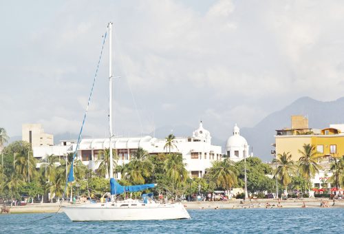 Vista desde el mar de la Bahía de Santa Marta antes de la renovación que se realiza actualmente en el camellón_Crédito La Liga Contra el Silencio